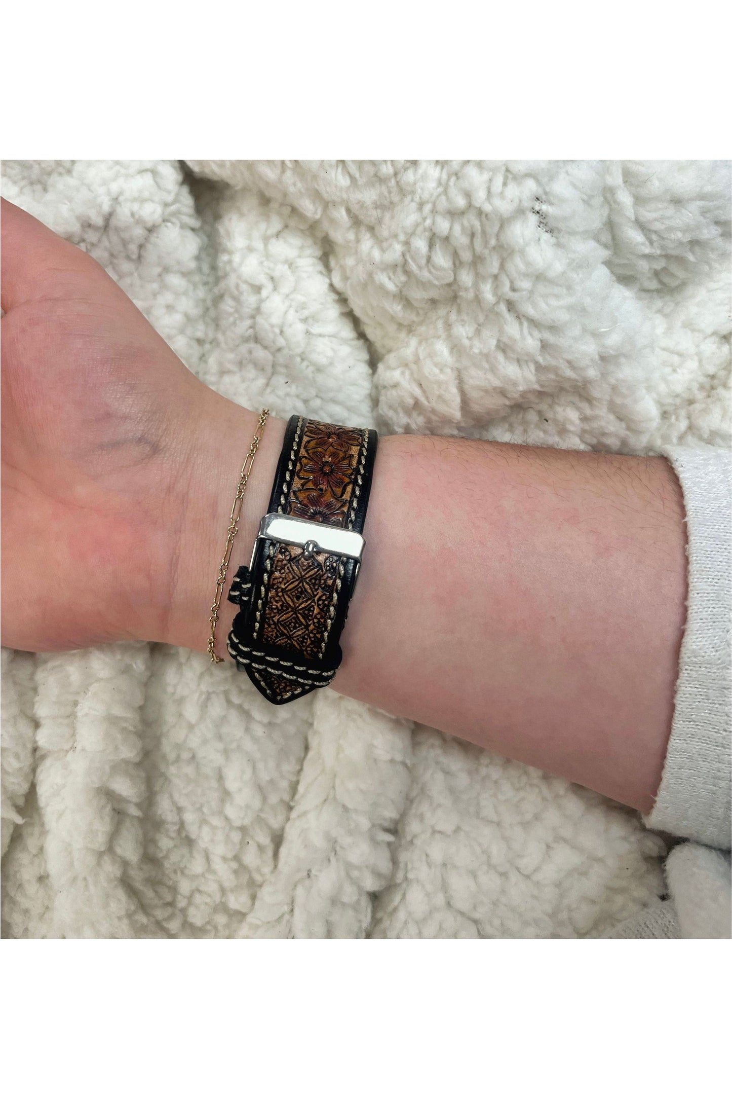 Myra Apple Watch bands