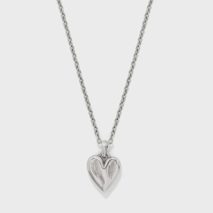 JM7735 Cascade Heart