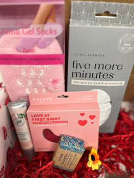 Mother's Day--Relax Mom Bath & Body Gift Box