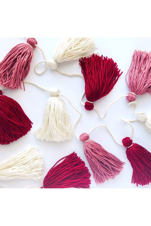 Valentine Yarn Tassel Garland