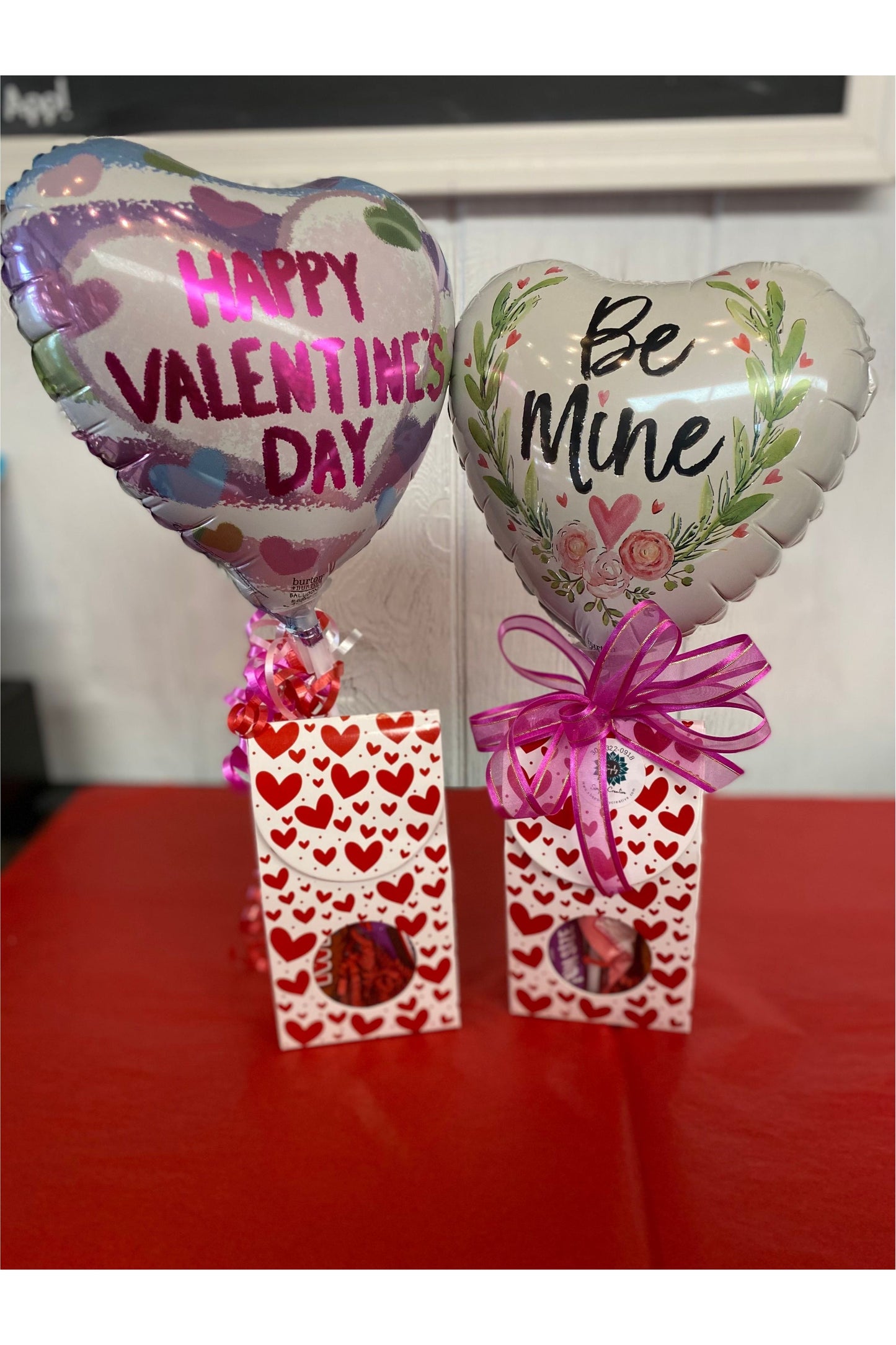 Valentine's Candy Box w/ Mini Balloon
