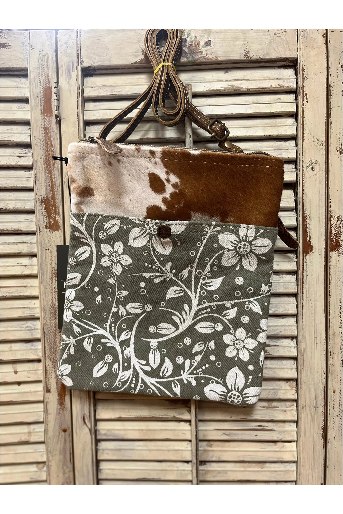 Quill cross body bag