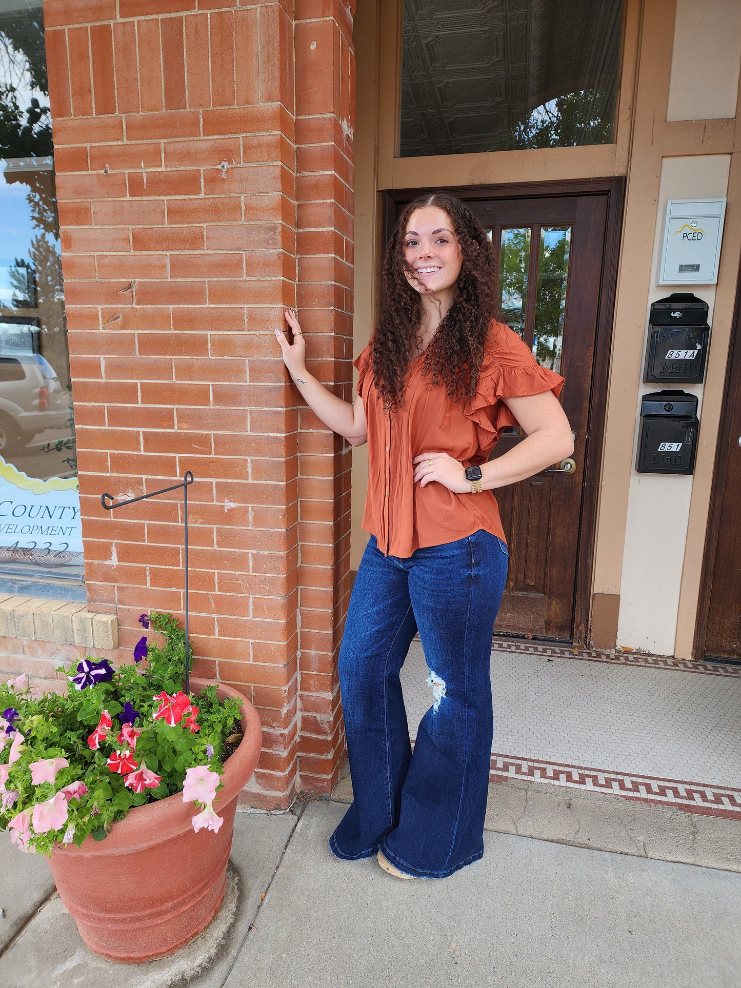 Distressed Super Hi Rise 70 Flare