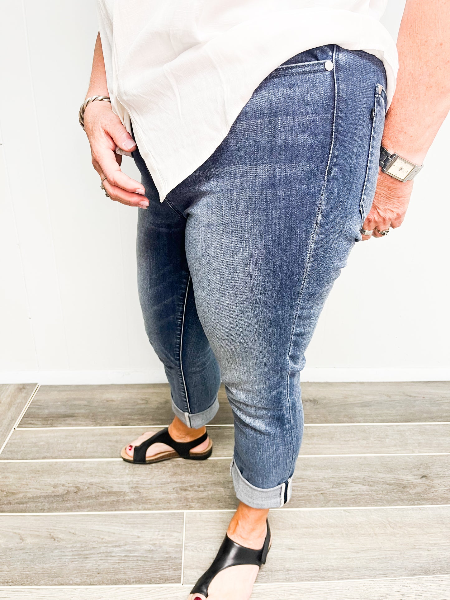 Judy Blue High Rise Cuffed Capris