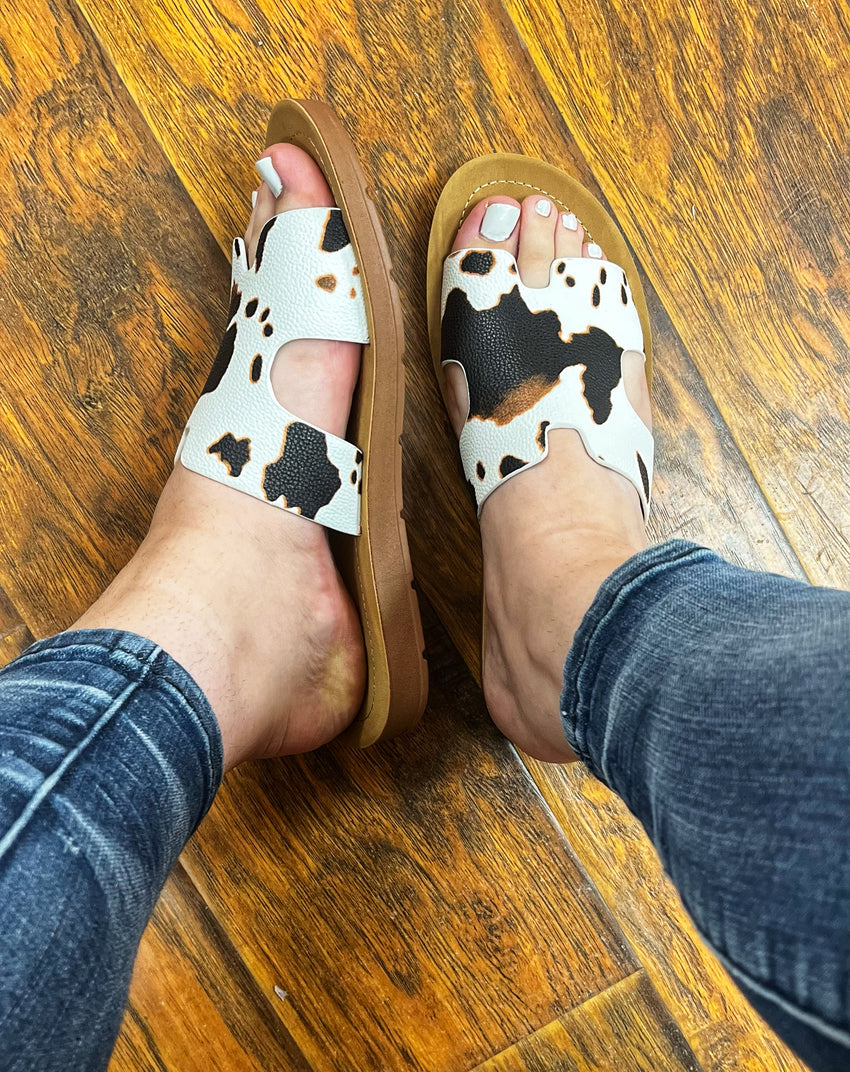 Corky's Bogalusa Sandals - Cow Smooth
