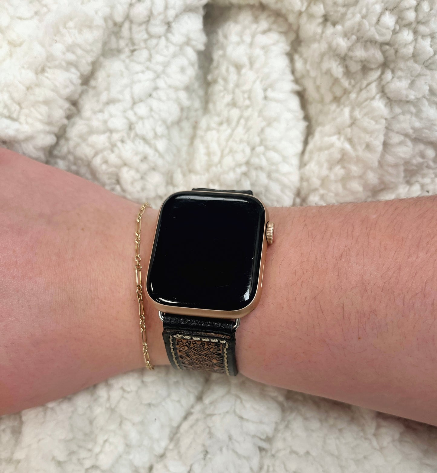 Myra Apple Watch bands