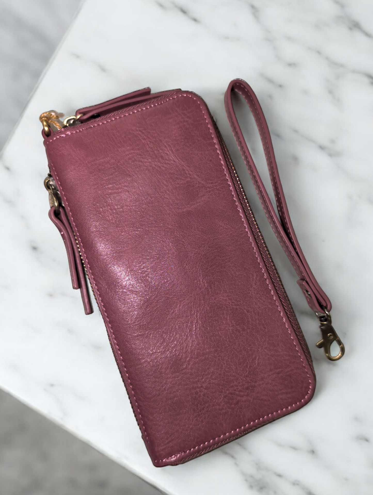 Chloe Zippered Wallet w/ Wristlet