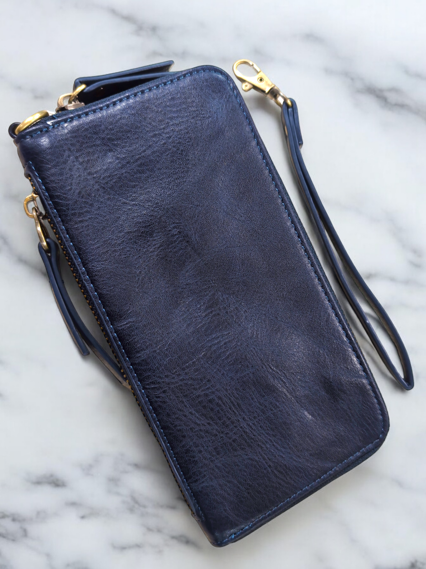 Chloe Zippered Wallet w/ Wristlet