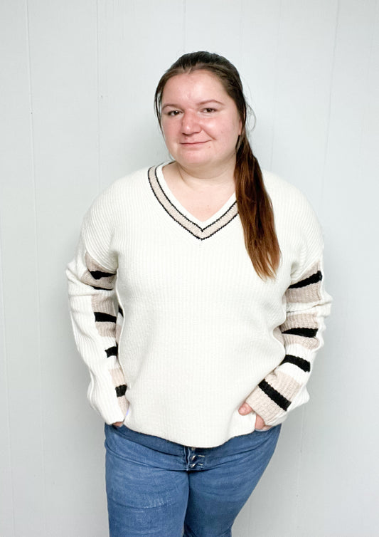 STRIPE CONTRAST V-NECK PULLOVER