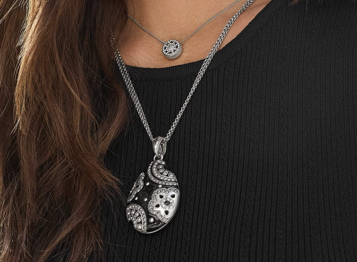 JM0141 Flora Black Reversible Convertible Necklace