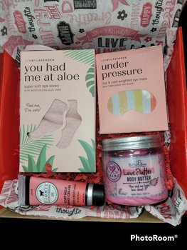 Valentine's Pamper Me Gift Box