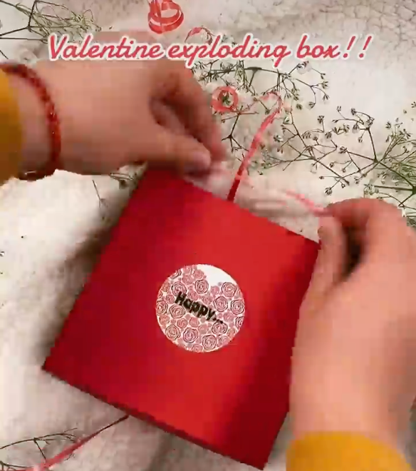 Small Valentine Explosion Box