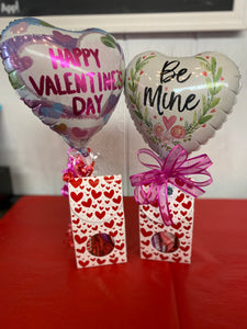 Valentine's Candy Box w/ Mini Balloon